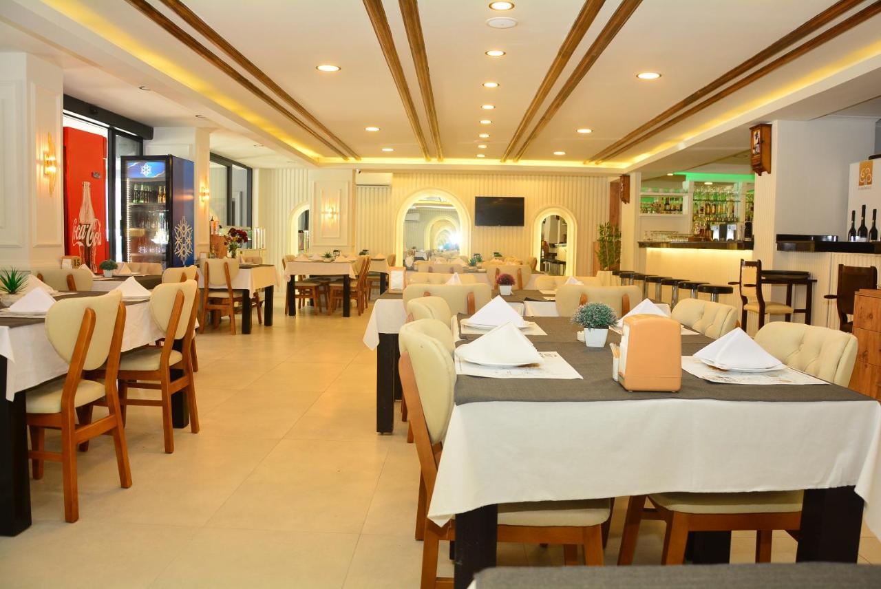 מנבגט Rafael Hotel מראה חיצוני תמונה